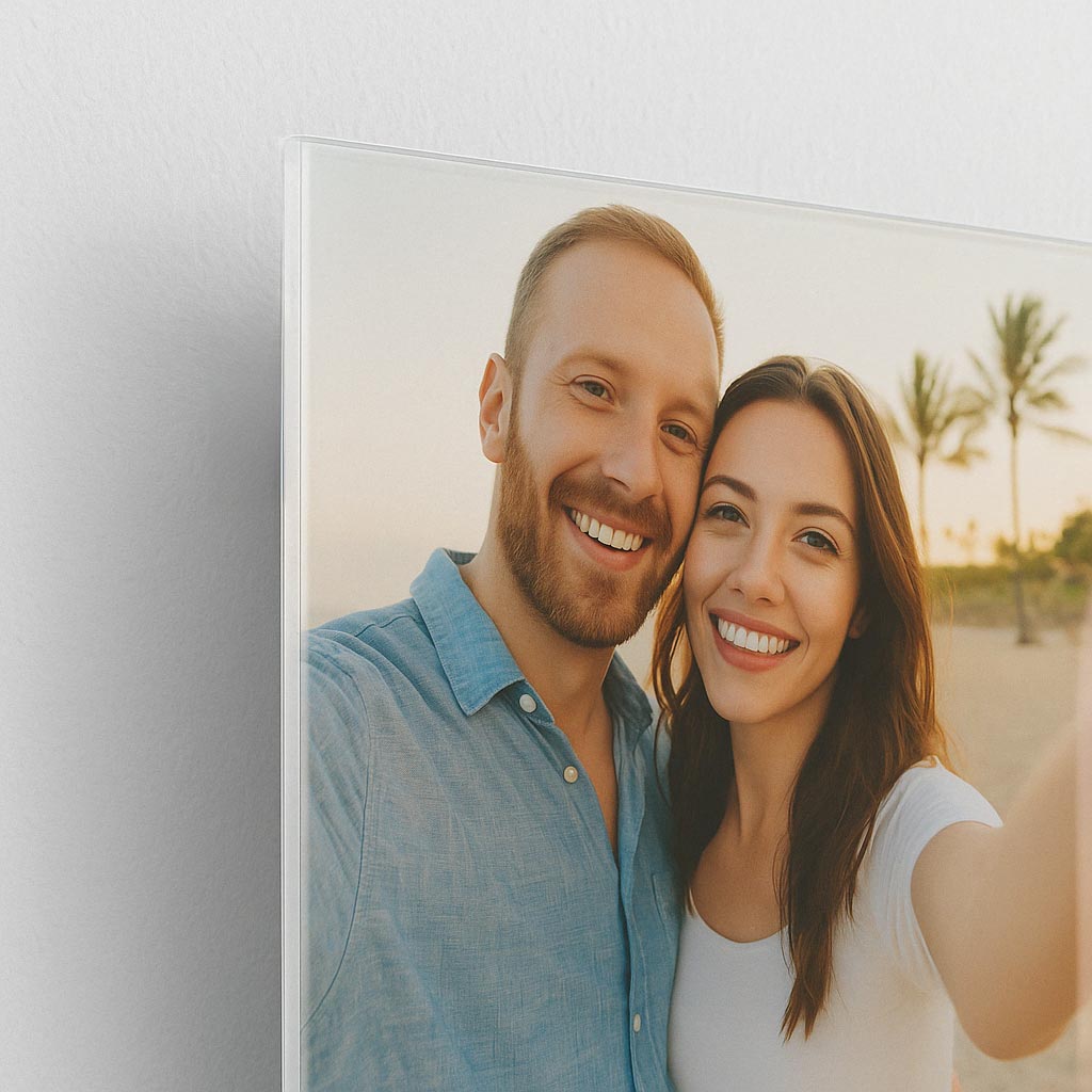 Vaša fotografija iza akrilnog stakla – Personalizirana slika za zid (lebdeći efekt)