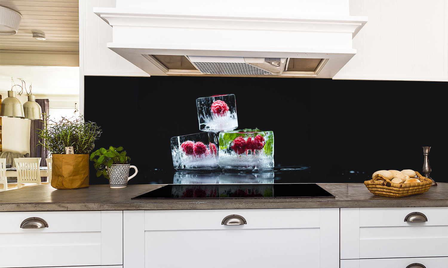 Paneli za kuhinje Raspberries frozen in ice  -  Stakleni / PVC ploče / Pleksiglas -  sa printom za kuhinju, Zidne obloge PKU165
