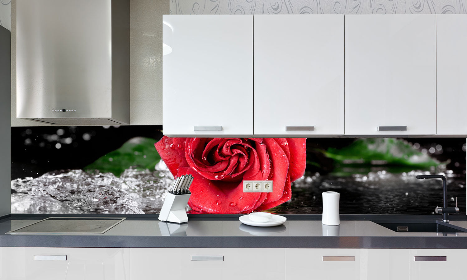 Stakla za kuhinje   Red rose with water drops -  Stakleni / PVC ploče / Pleksiglas -  sa printom za kuhinju, Zidne obloge PKU278