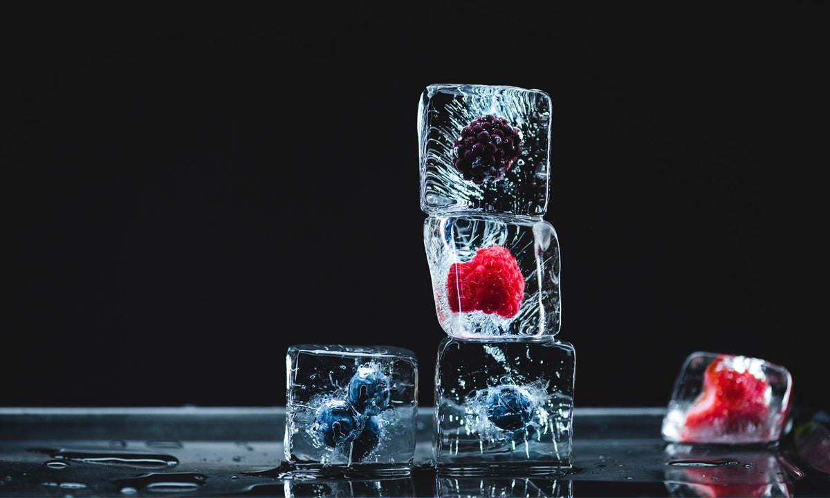 Paneli za kuhinje Frozen fruits in ice cubes -  Stakleni / PVC ploče / Pleksiglas -  sa printom za kuhinju, Zidne obloge PKU164