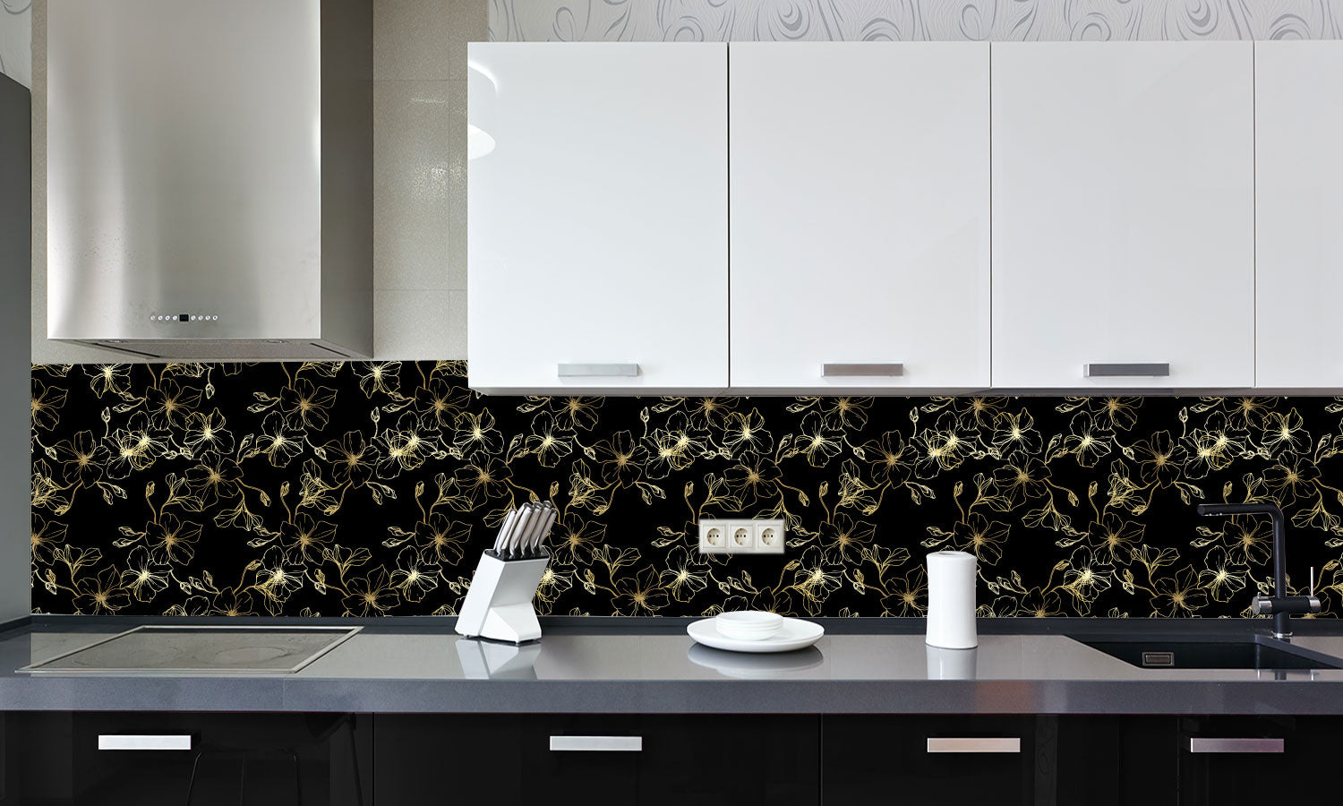 Paneli za kuhinje Black flower -  Stakleni / PVC ploče / Pleksiglas -  sa printom za kuhinju, Zidne obloge PKU368