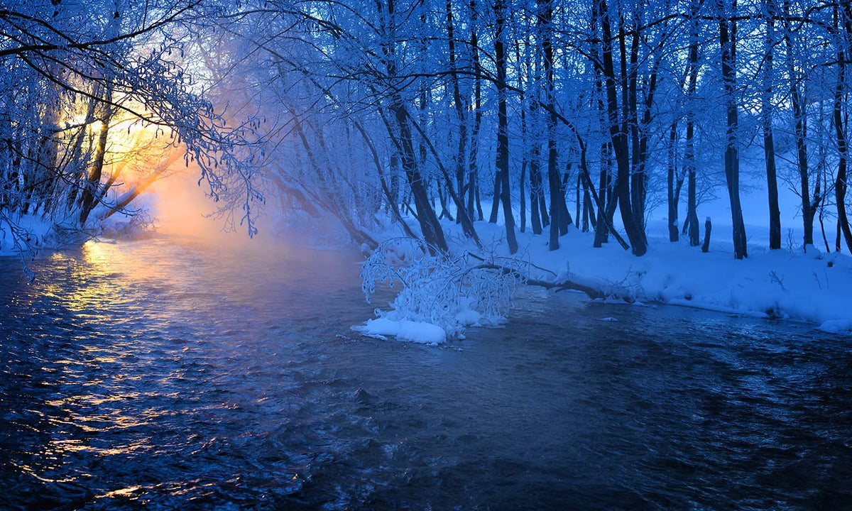 Slika za zid  Mountain river in winter - AP165